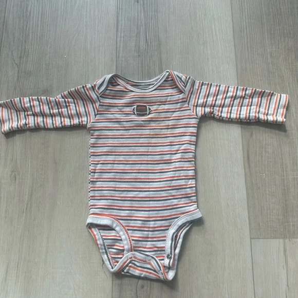 Boys 6 month football carters Bodysuit - Picture 1 of 3